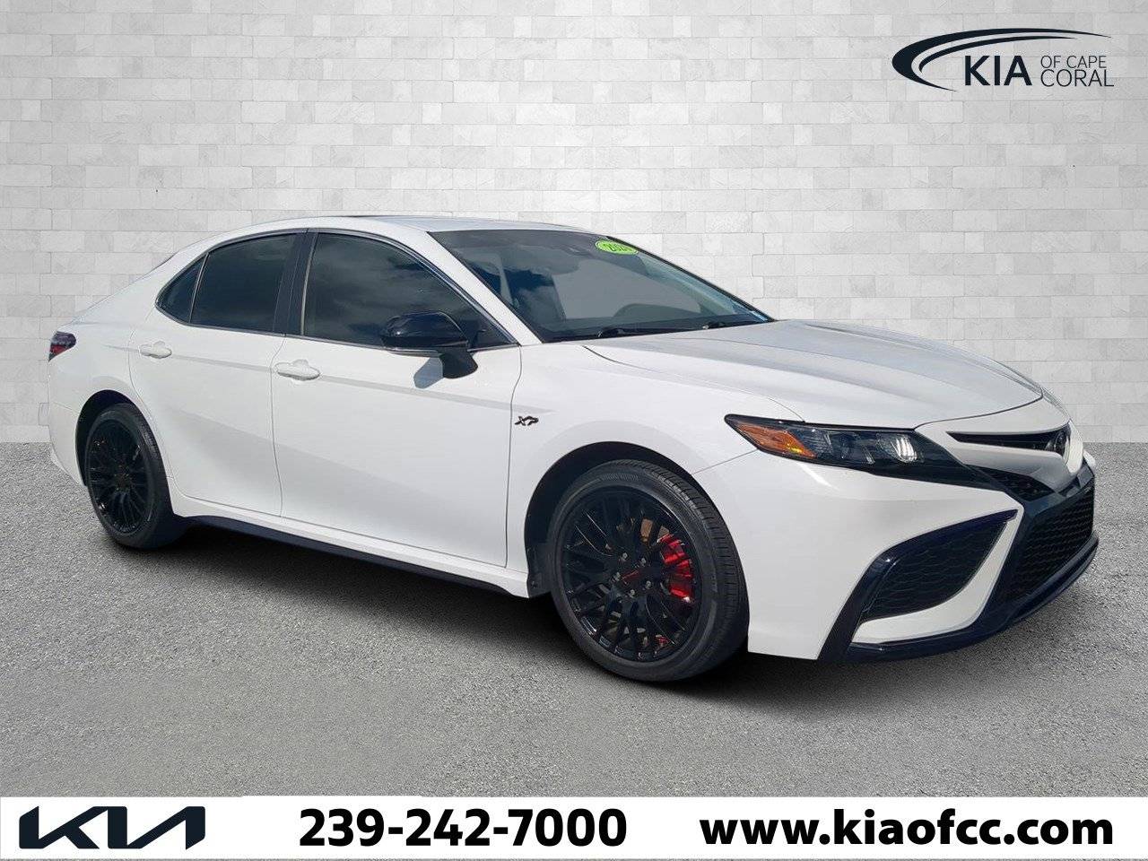 2024 Toyota Camry SE — Sedan — 21,795 mi — Cape Coral, FL