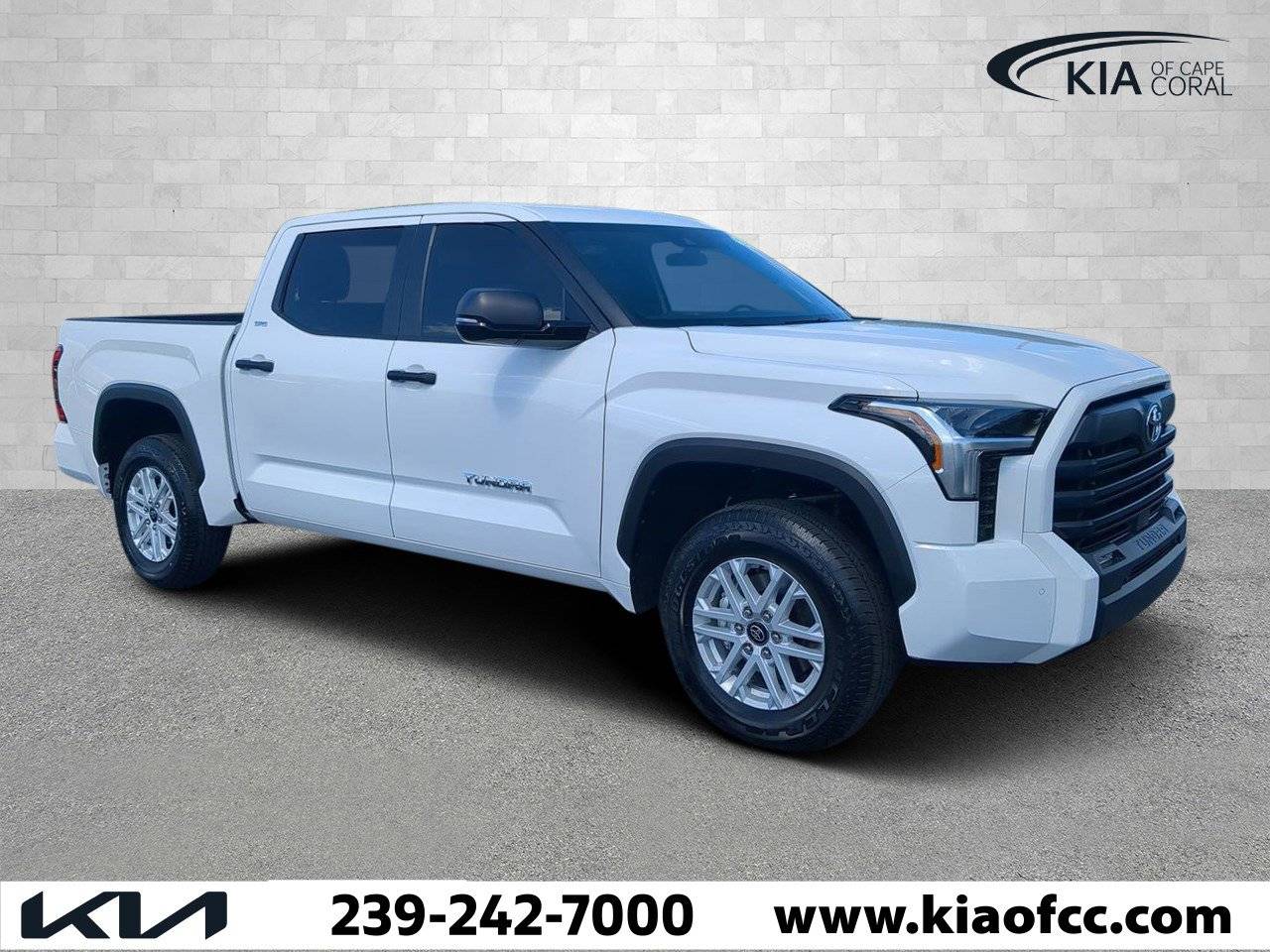 2025 Toyota Tundra SR5 — Pickup Truck — 2,185 mi — Cape Coral, FL