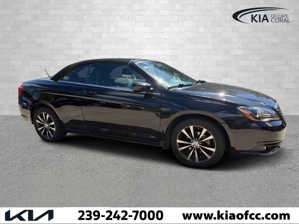2014 Chrysler 200 S — Convertible — 37,142 mi — Cape Coral, FL