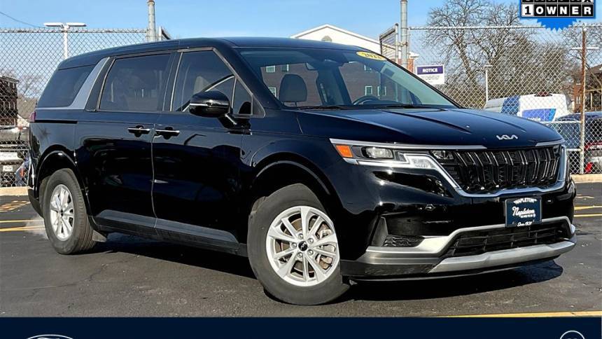 2022 Kia Carnival LXS — Minivan — 24,689 mi — Oak Lawn, IL