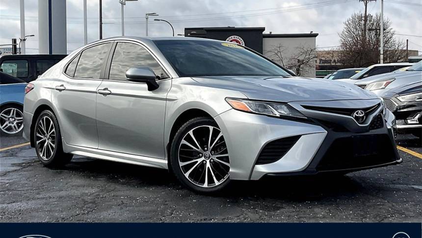 2018 Toyota Camry L — Sedan — 77,693 mi — Oak Lawn, IL