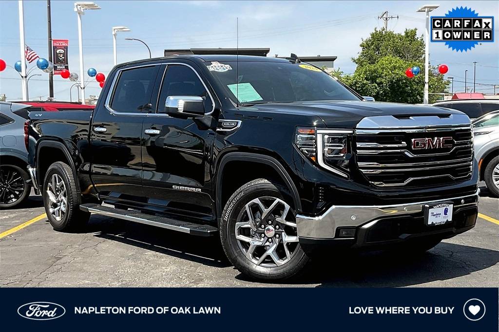 2024 GMC Sierra 1500 SLT — Pickup Truck — 10,815 mi — Oak Lawn, IL
