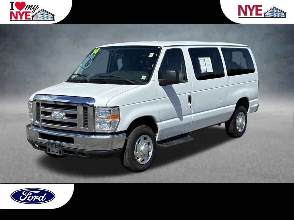 2014 Ford Econoline Wagon E-350 Super Duty XLT