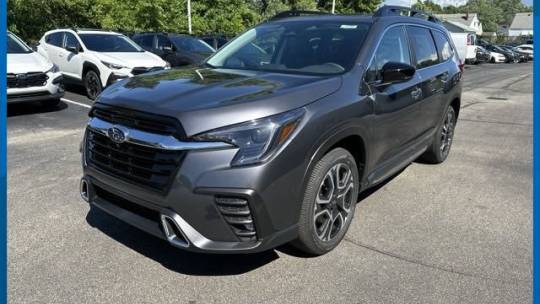 2024 Subaru Ascent Touring — SUV — 1,000 mi — Wickliffe, OH