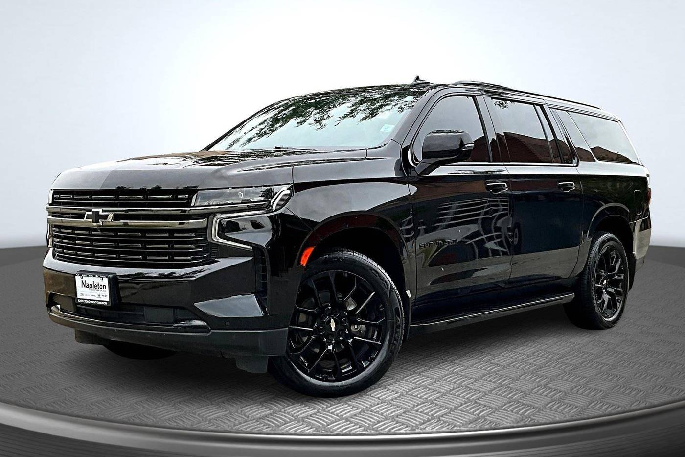 2022 Chevrolet Suburban RST — SUV — 97,607 mi — Chicago, IL