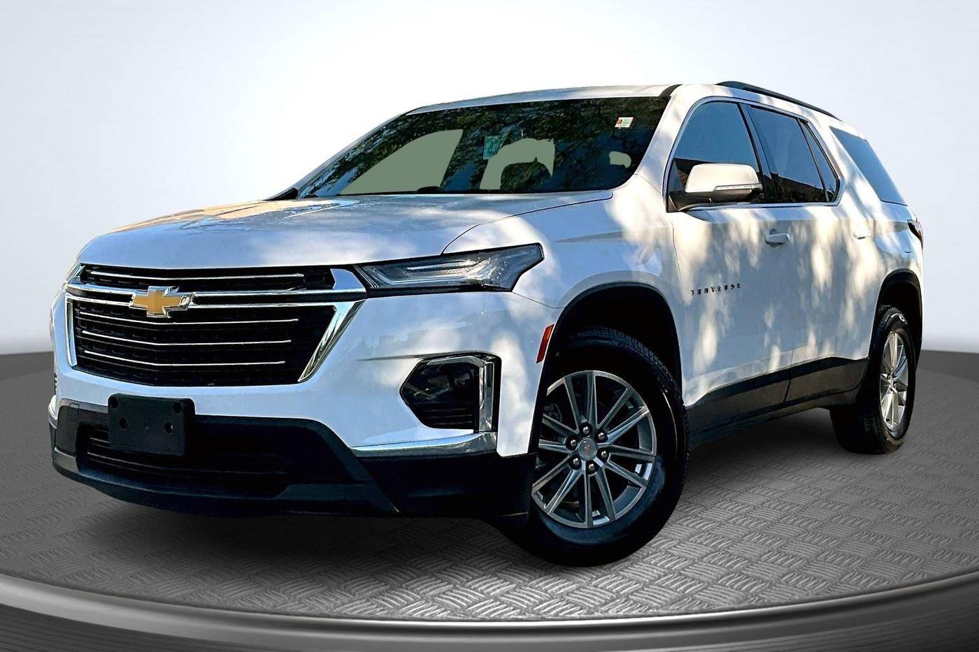 2023 Chevrolet Traverse LT Leather — SUV — 25,098 mi — Chicago, IL