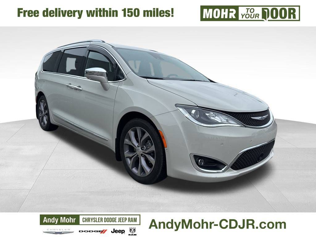 2019 Chrysler Pacifica Limited — Minivan — 70,806 mi — Indianpolis, IN