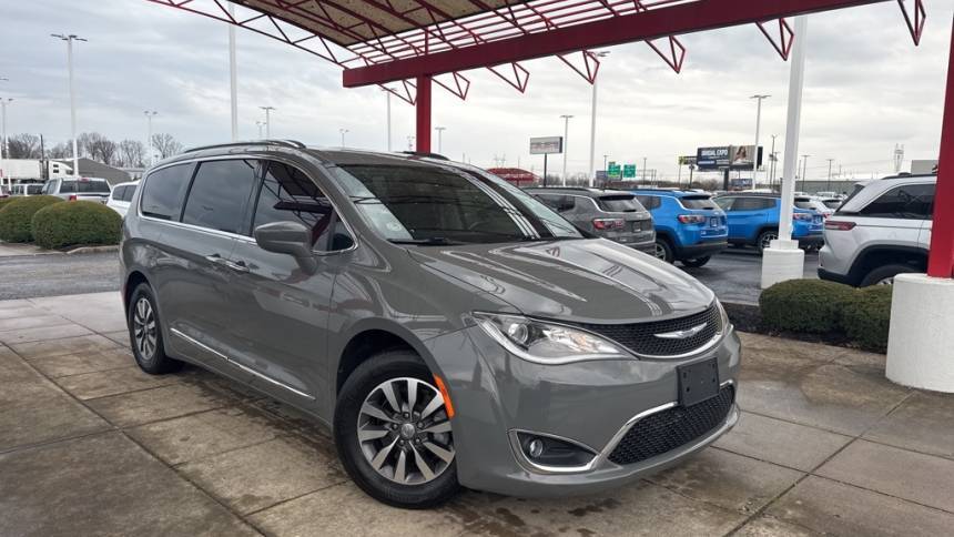 2020 Chrysler Pacifica Touring L Plus — Minivan — 48,463 mi — Indianpolis, IN