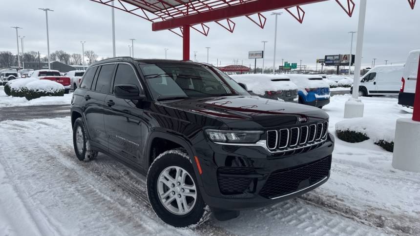 2024 Jeep Grand Cherokee Laredo — SUV — 16,272 mi — Indianpolis, IN