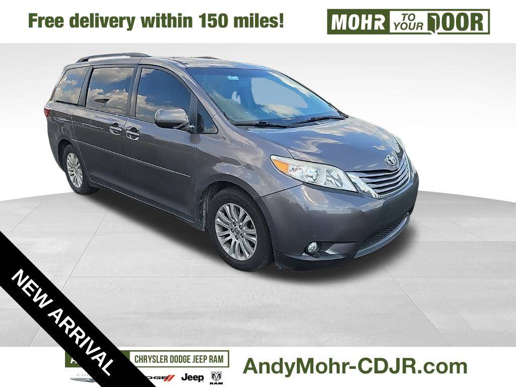 2016 Toyota Sienna XLE — Minivan — 139,330 mi — Indianpolis, IN