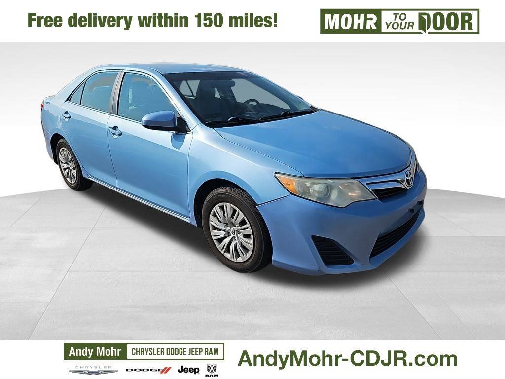 2013 Toyota Camry LE — Sedan — 136,886 mi — Indianpolis, IN