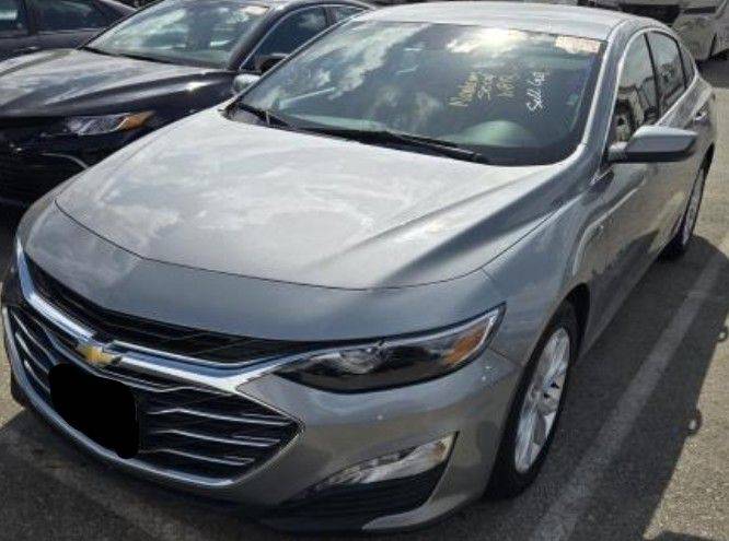 2023 Chevrolet Malibu LT — Sedan — 87,370 mi — Santa Fe, NM