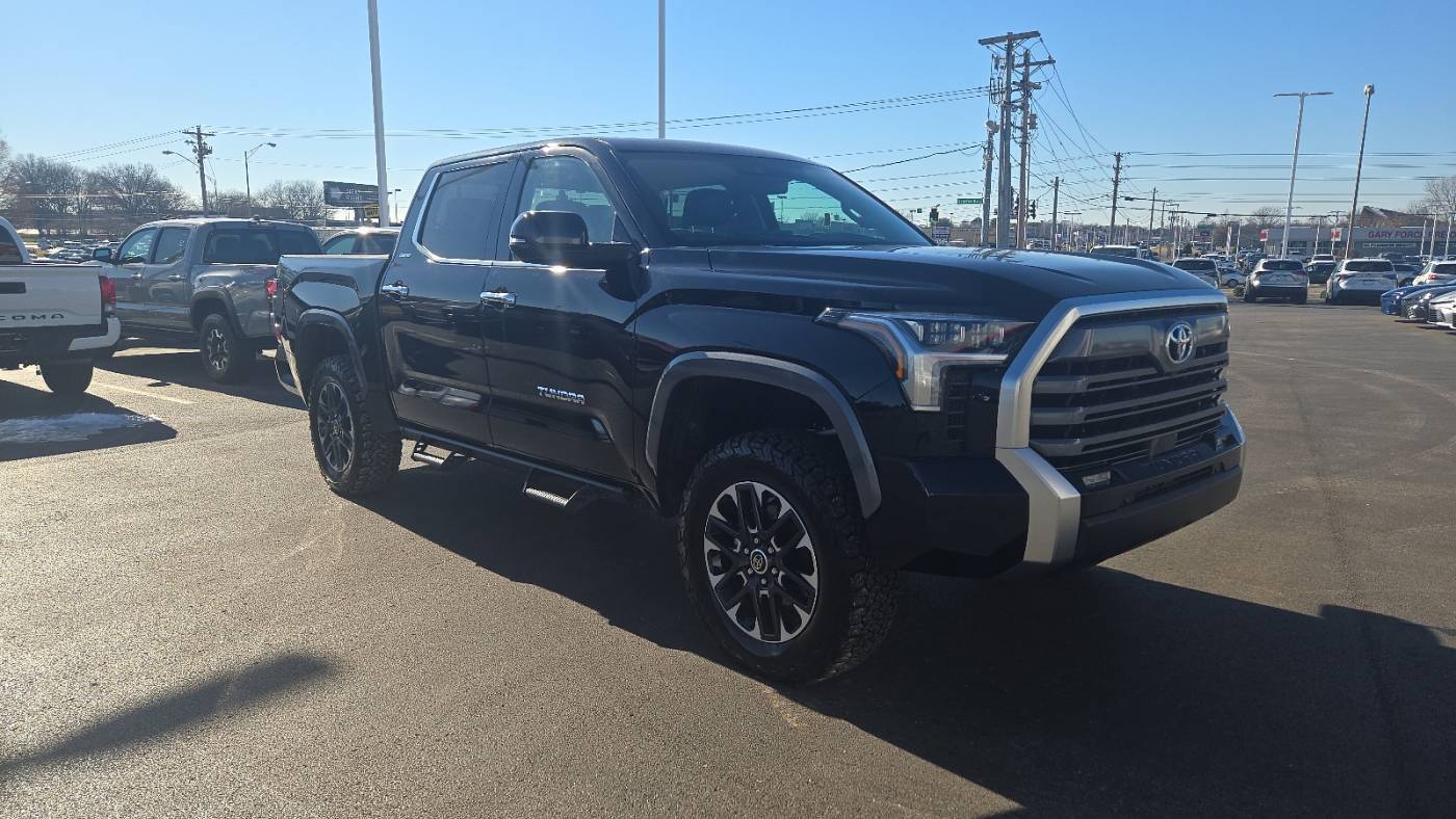 2024 Toyota Tundra Limited — Pickup Truck — 30,880 mi — Bowling Green, KY