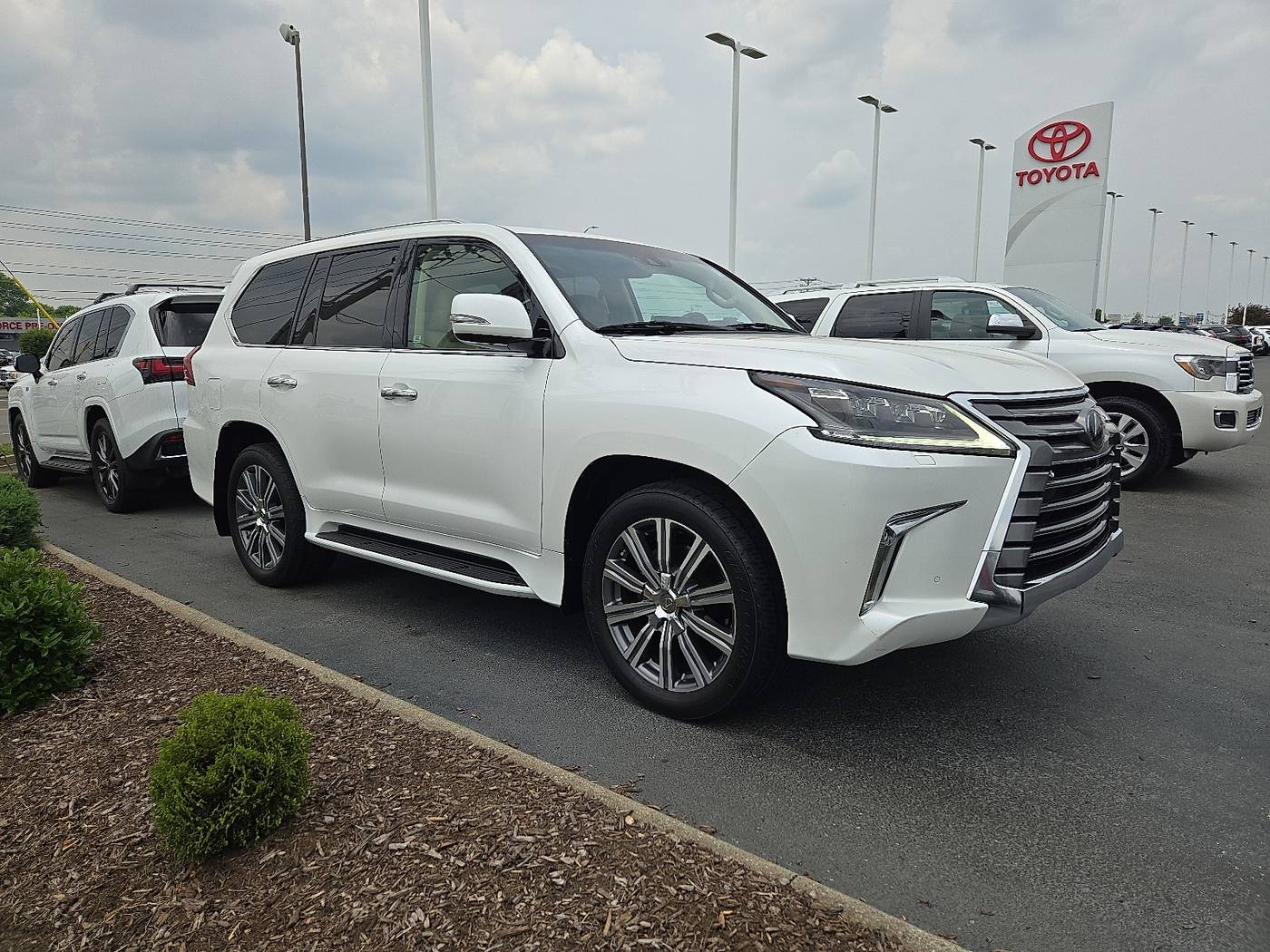 2016 Lexus LX LX 570 — SUV — 100,965 mi — Bowling Green, KY