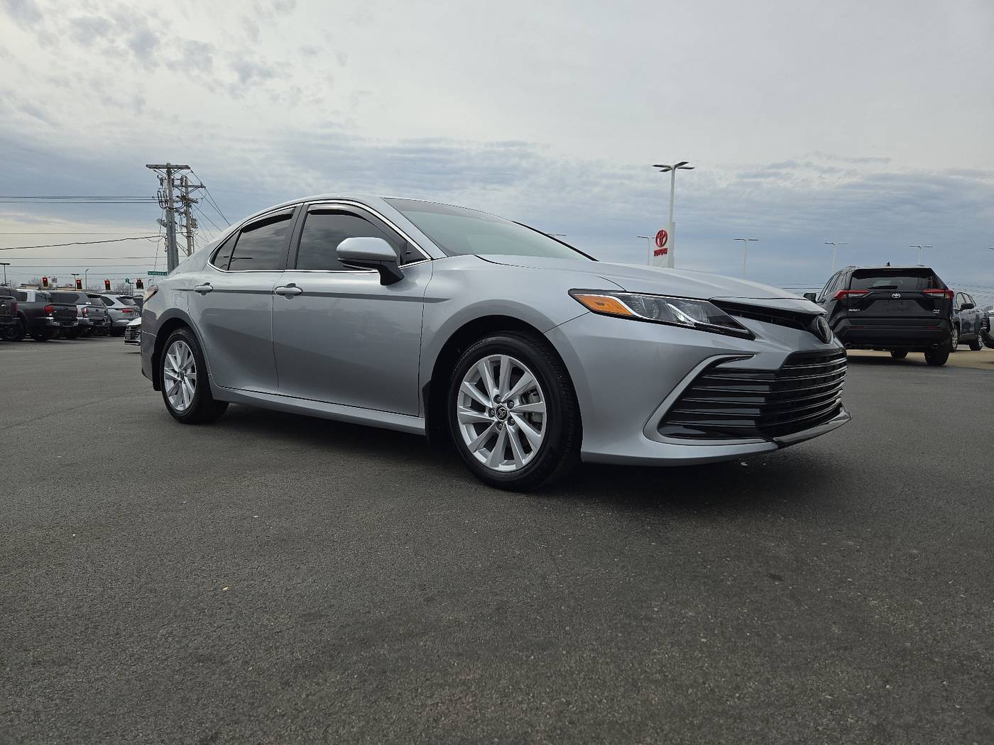 2024 Toyota Camry LE — Sedan — 15,742 mi — Bowling Green, KY