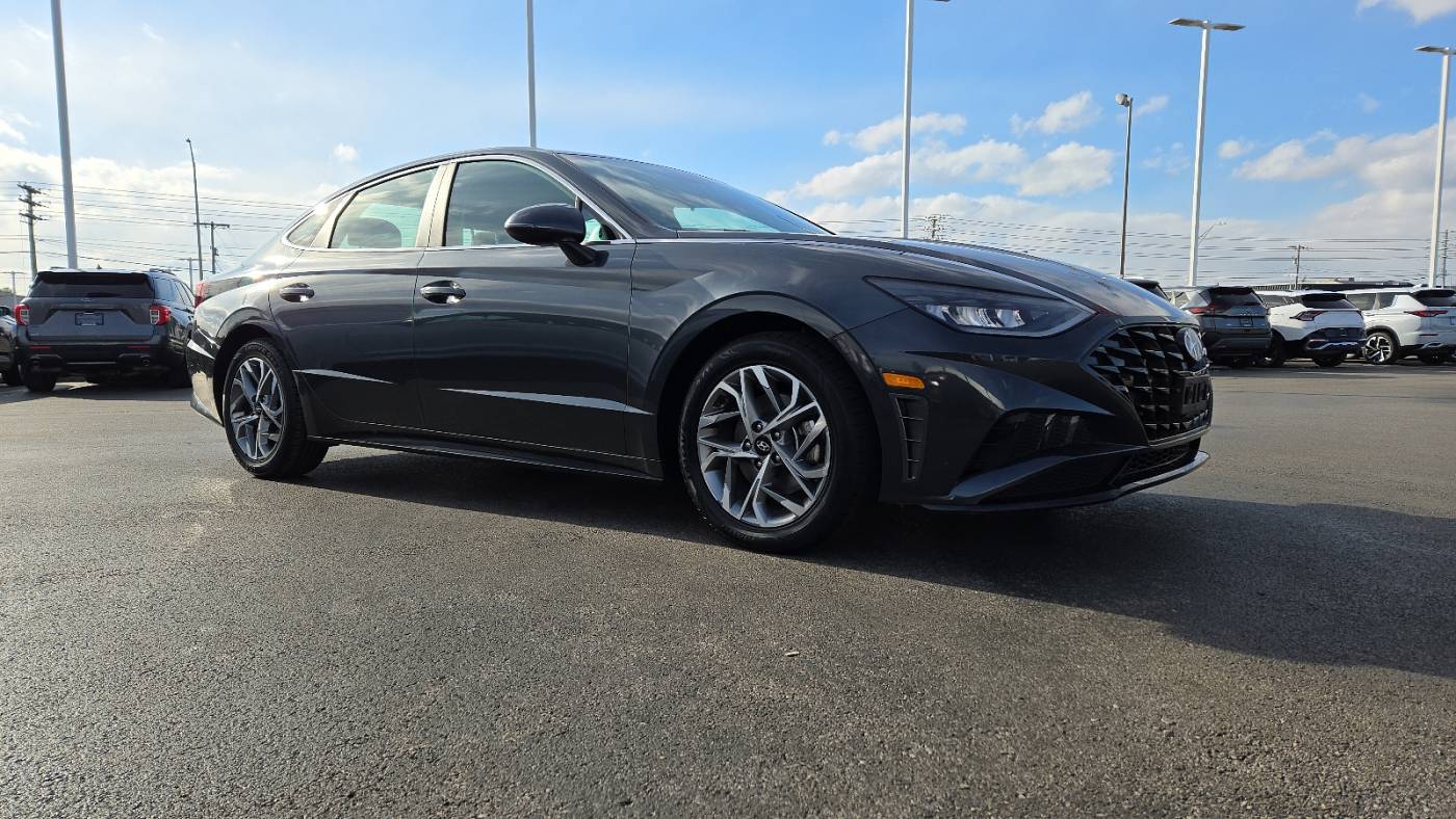2023 Hyundai Sonata SEL — Sedan — 61,620 mi — Bowling Green, KY