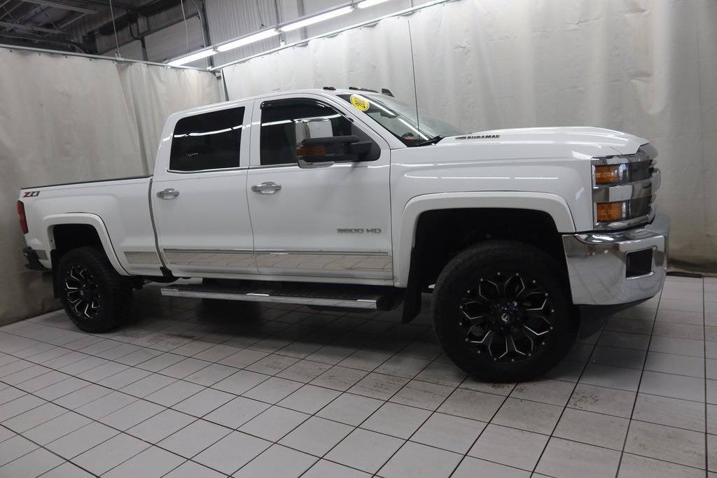 2019 Chevrolet Silverado 3500HD LTZ — Pickup Truck — 110,289 mi — Fargo, ND