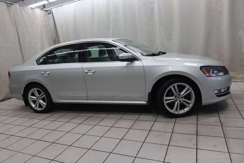 2013 Volkswagen Passat TDI SEL Premium — Sedan — 118,898 mi — Fargo, ND