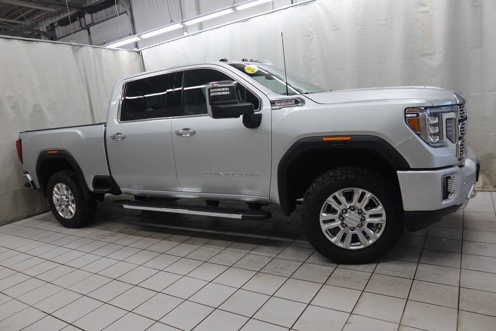2020 GMC Sierra 2500HD Denali — Pickup Truck — 100,791 mi — Fargo, ND