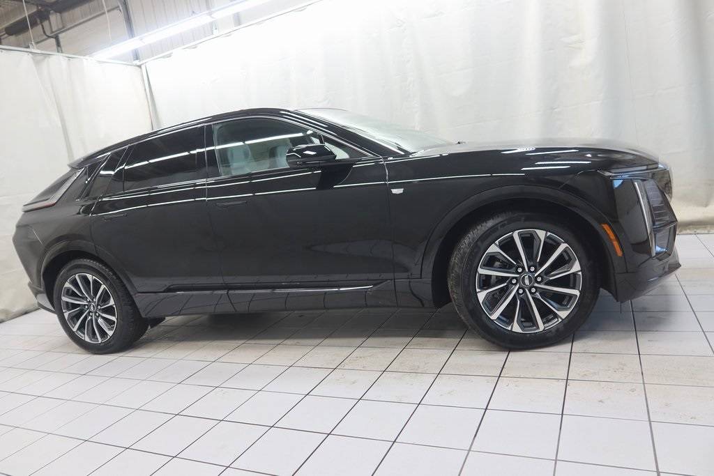 2024 Cadillac LYRIQ Sport — SUV — 3,669 mi — Fargo, ND