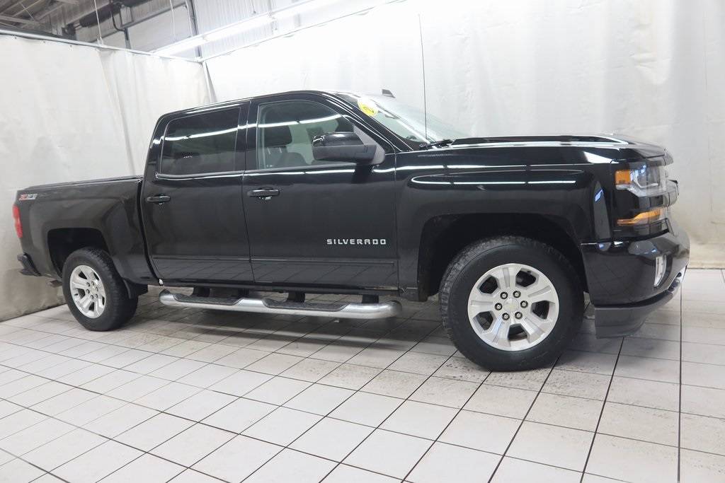 2017 Chevrolet Silverado 1500 LT — Pickup Truck — 88,452 mi — Fargo, ND