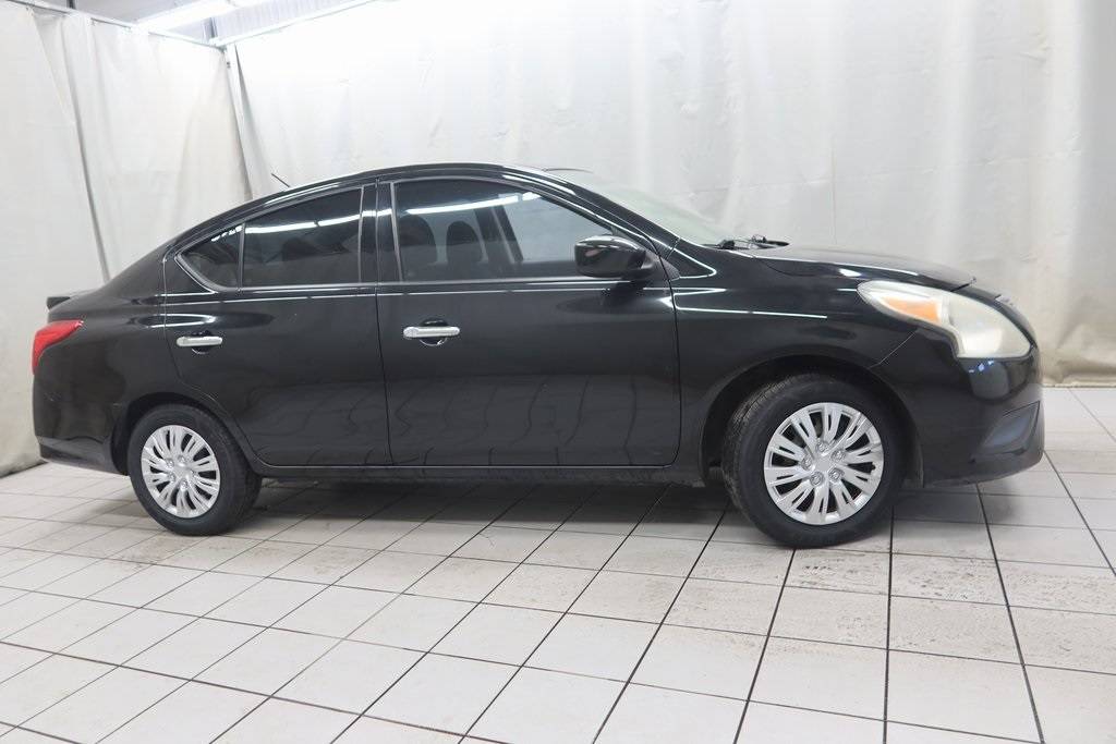 2015 Nissan Versa 1.6 SV — Sedan — 118,888 mi — Fargo, ND