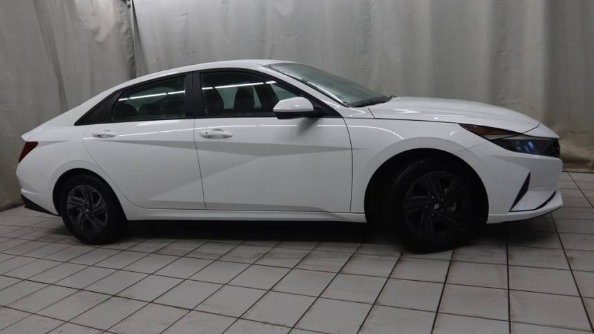 2023 Hyundai Elantra Hybrid Blue — Sedan — 7,467 mi — Fargo, ND