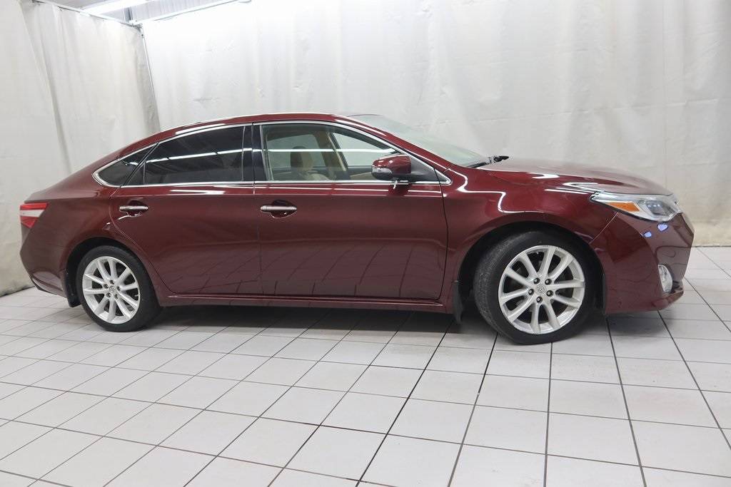 2014 Toyota Avalon Limited — Sedan — 158,490 mi — Fargo, ND