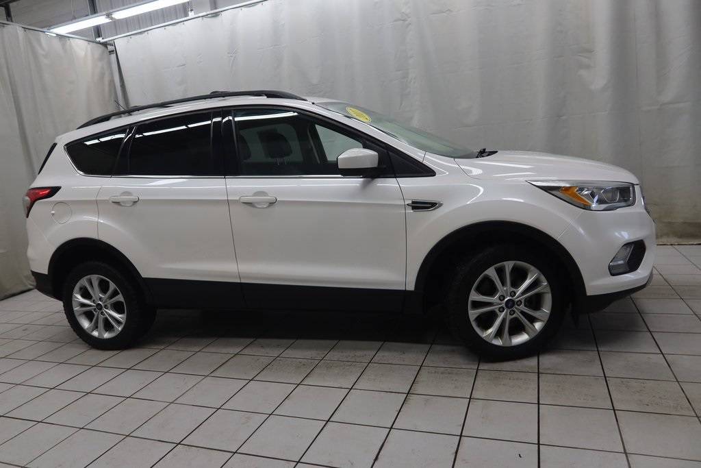 2017 Ford Escape SE — SUV — 107,467 mi — Fargo, ND