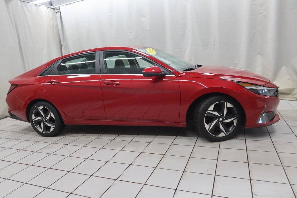2021 Hyundai Elantra Hybrid Limited — Sedan — 99,233 mi — Fargo, ND