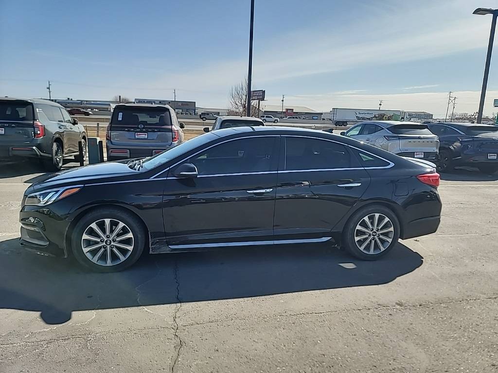 2017 Hyundai Sonata Limited — Sedan — 70,203 mi — Fargo, ND