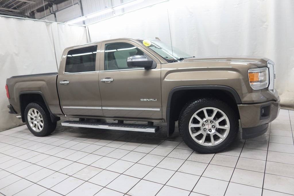 2015 GMC Sierra 1500 Denali — Pickup Truck — 192,664 mi — Fargo, ND
