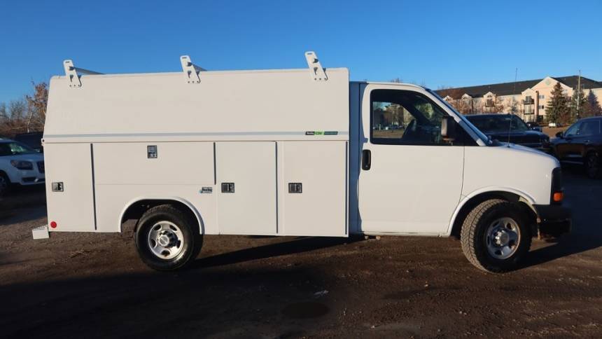 2011 Chevrolet Express Commercial Cutaway 3500 Work Van — Chassis Cab Truck — 156,492 mi — Fargo, ND