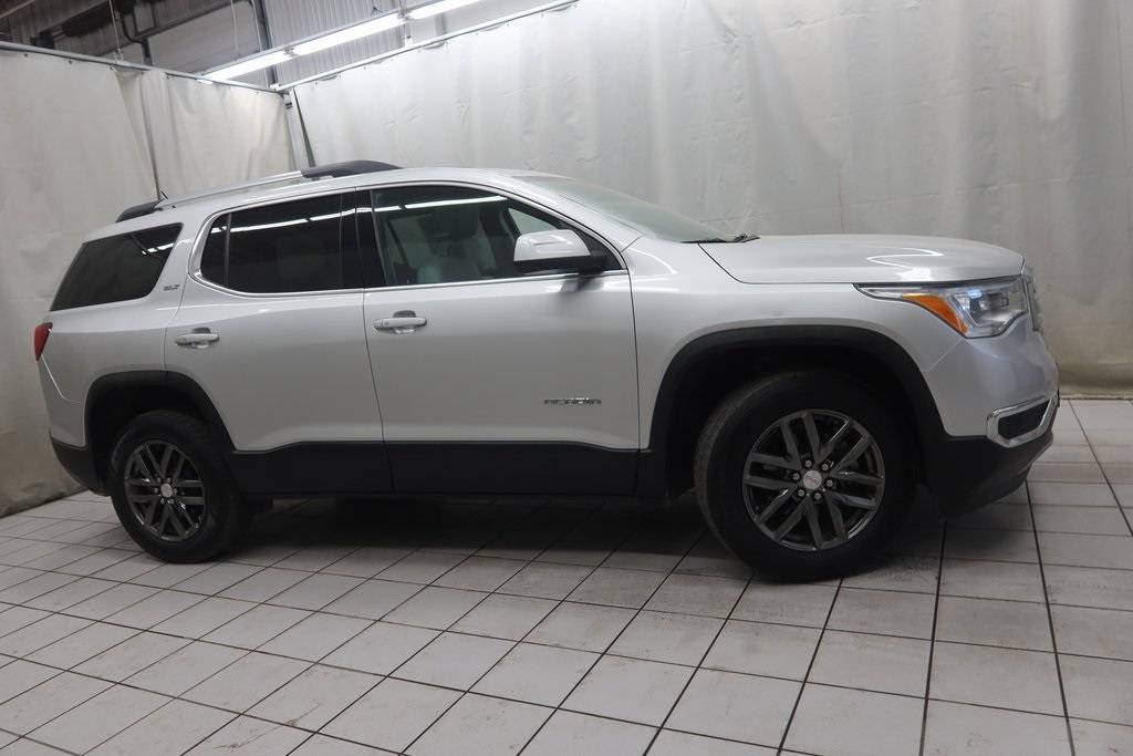 2019 GMC Acadia SLT — SUV — 96,763 mi — Fargo, ND