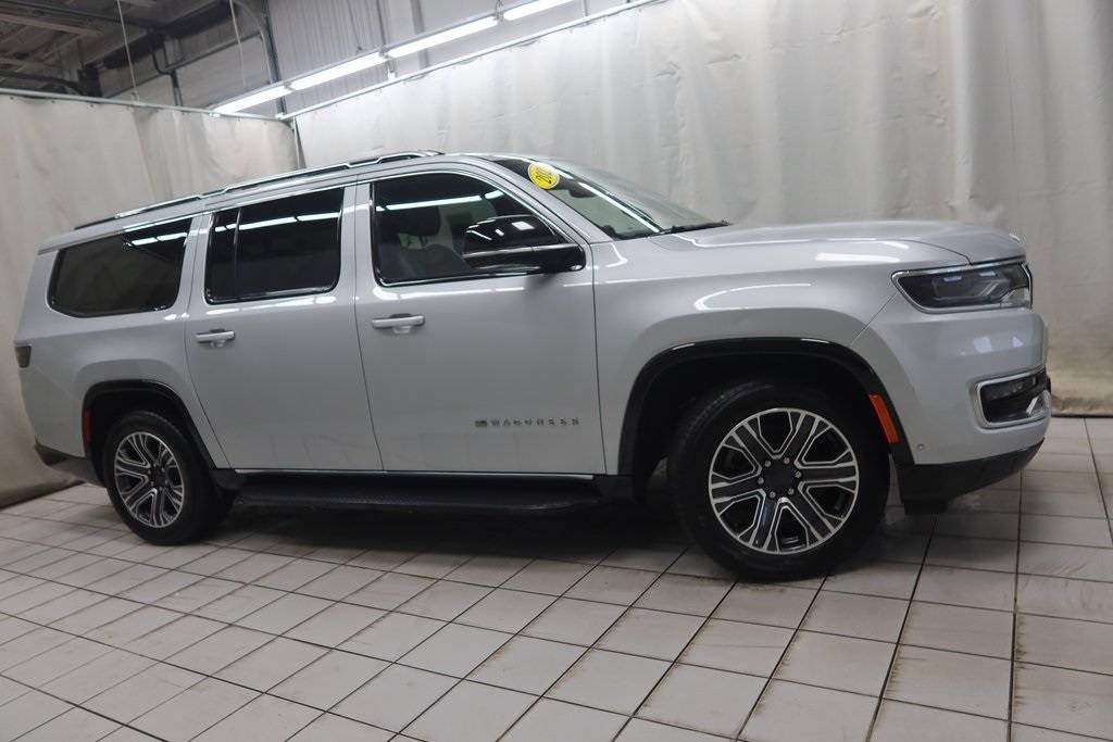 2023 Jeep Wagoneer Series II — SUV — 71,086 mi — Fargo, ND