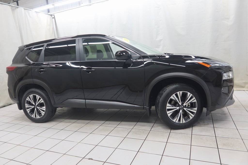 2023 Nissan Rogue SV — SUV — 7,335 mi — Fargo, ND