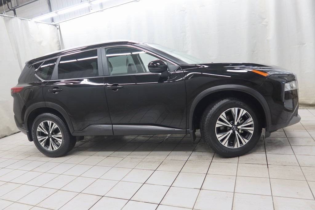 2022 Nissan Rogue SV — SUV — 37,881 mi — Fargo, ND