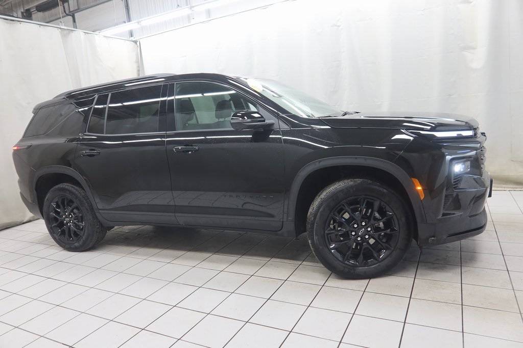 2024 Chevrolet Traverse LT — SUV — 2,566 mi — Fargo, ND