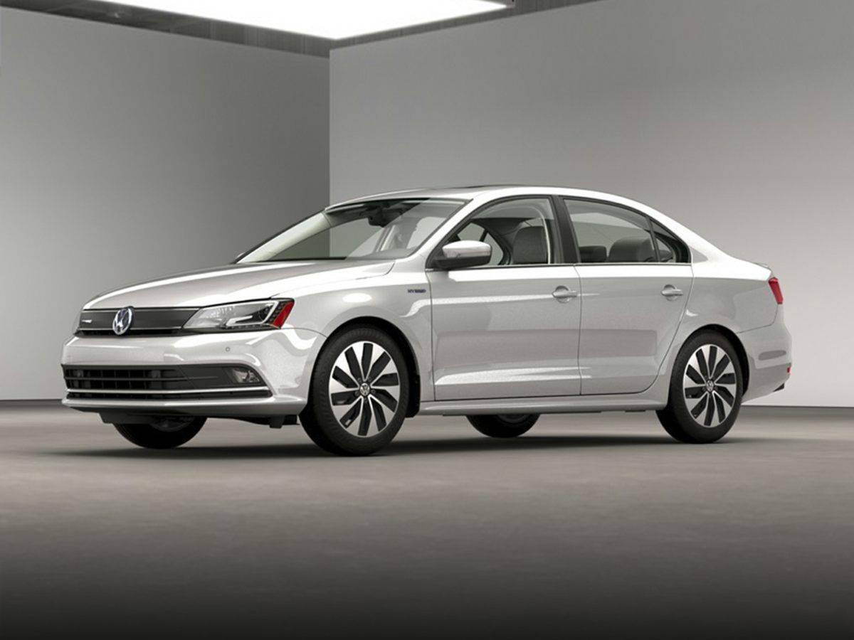 2016 Volkswagen Jetta Hybrid SEL Premium — Sedan — 114,052 mi — Fargo, ND