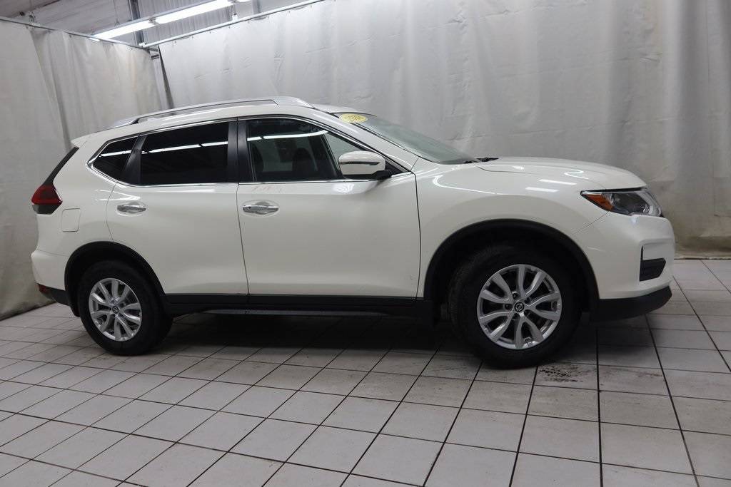 2018 Nissan Rogue SV — SUV — 99,360 mi — Fargo, ND