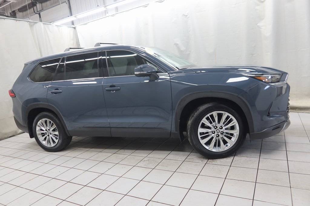 2024 Toyota Grand Highlander XLE — SUV — 13,347 mi — Fargo, ND