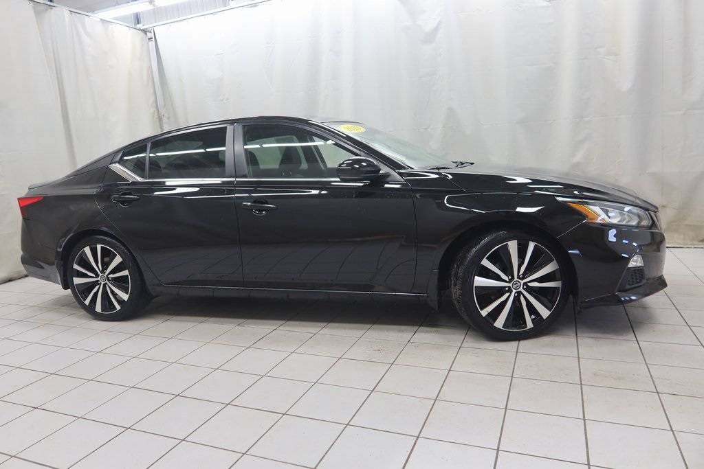 2019 Nissan Altima SR — Sedan — 61,567 mi — Fargo, ND