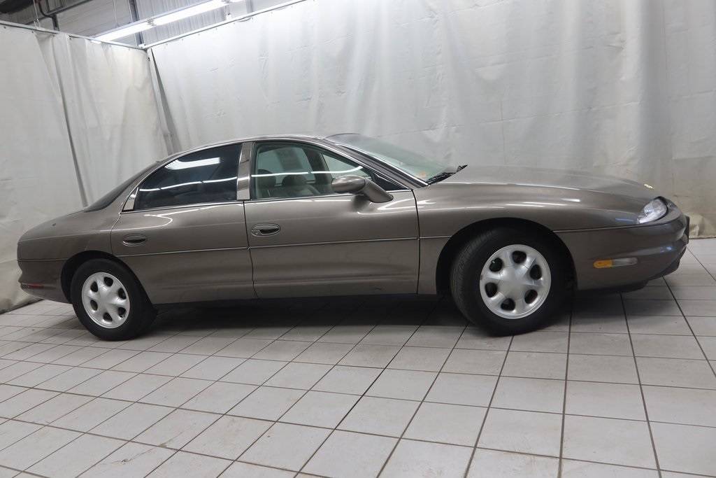1999 Oldsmobile Aurora