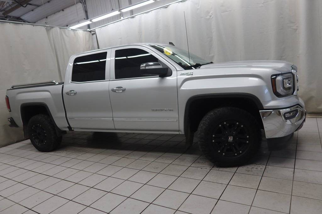 2018 GMC Sierra 1500 SLT — Pickup Truck — 127,434 mi — Fargo, ND