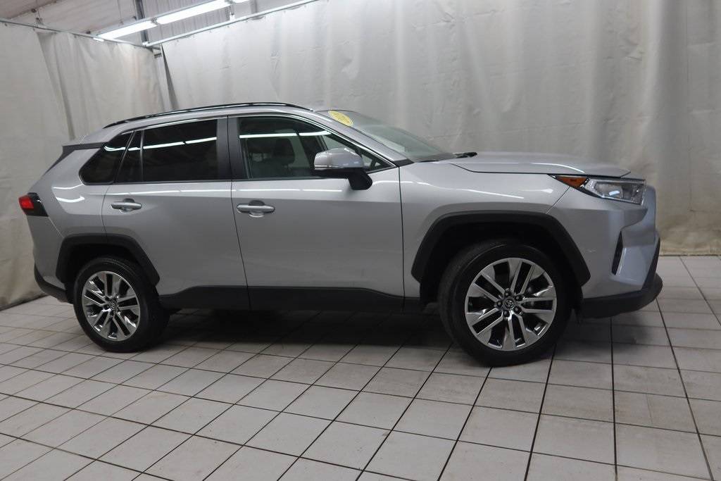 2019 Toyota RAV4 XLE Premium — SUV — 21,264 mi — Fargo, ND