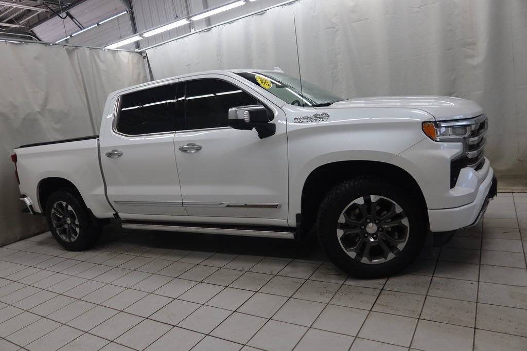 2022 Chevrolet Silverado 1500 High Country — Pickup Truck — 30,820 mi — Fargo, ND