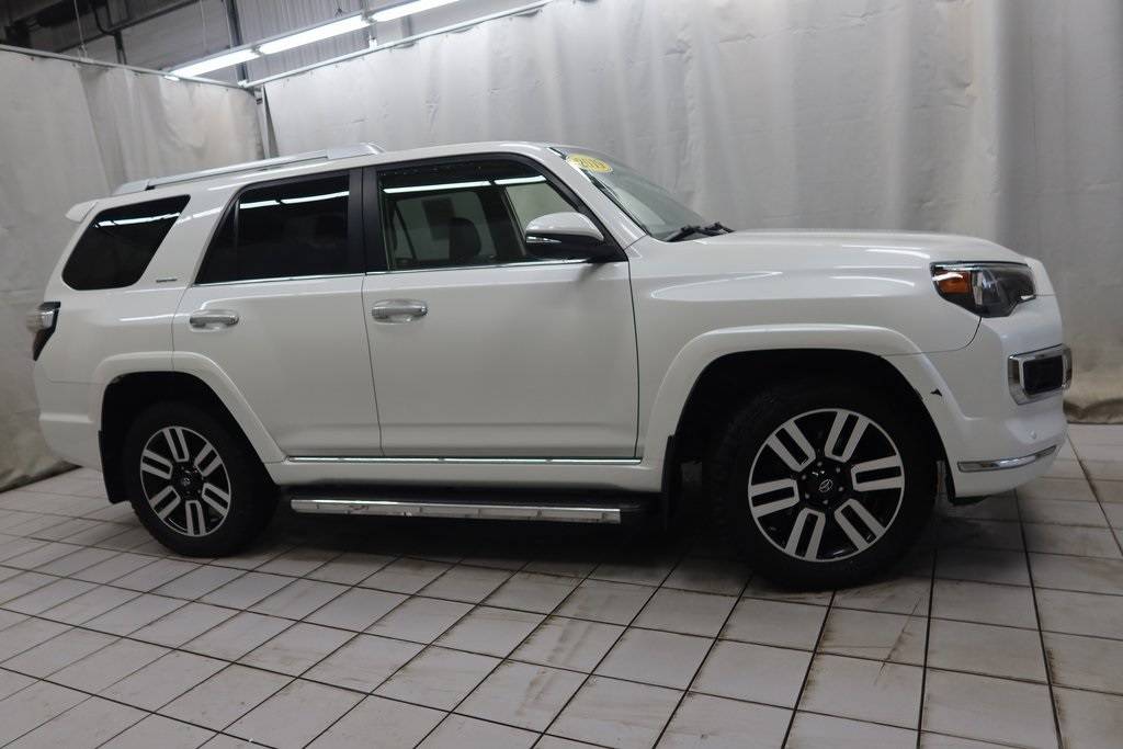 2019 Toyota 4Runner SR5 — SUV — 89,514 mi — Fargo, ND