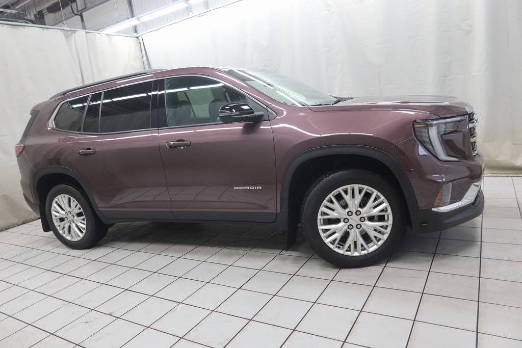 2024 GMC Acadia Elevation — SUV — 8,576 mi — Fargo, ND