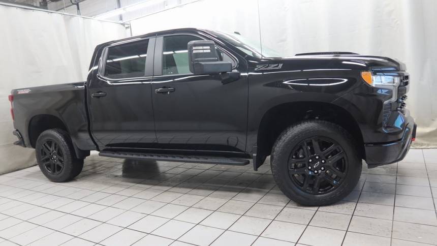 2024 Chevrolet Silverado 1500 LT Trail Boss — Pickup Truck — 9,293 mi — Fargo, ND