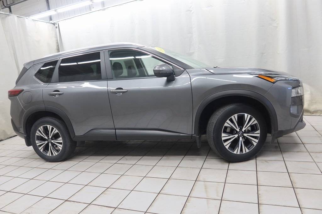 2022 Nissan Rogue SV — SUV — 5,305 mi — Fargo, ND